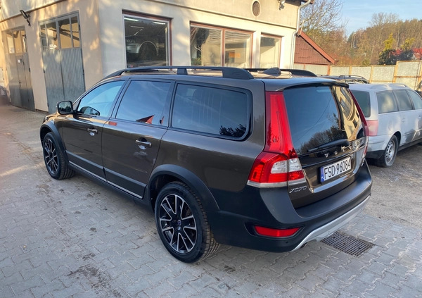 Volvo XC 70 cena 81500 przebieg: 285000, rok produkcji 2016 z Drezdenko małe 92